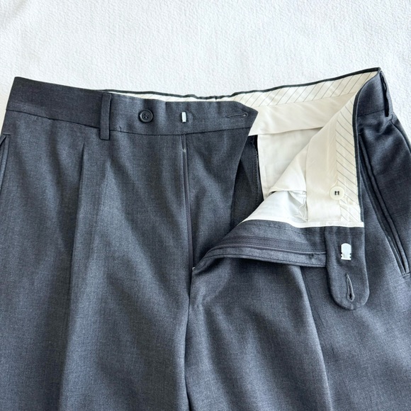 Ermenegildo Zegna Wool Suit EU52R - Picture 13 of 15